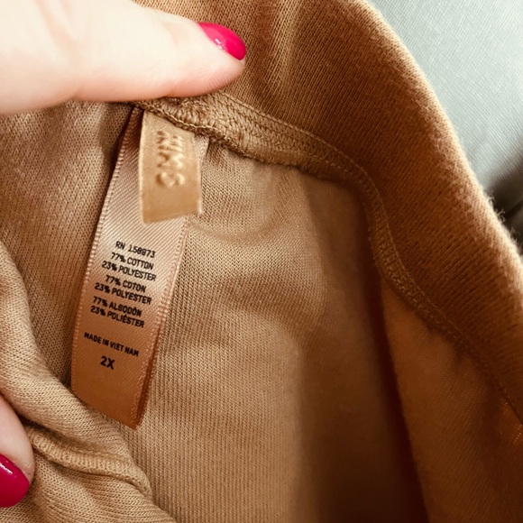 NWOT- SKIMS VELOUR TRACK SUIT - Picture 6 of 8